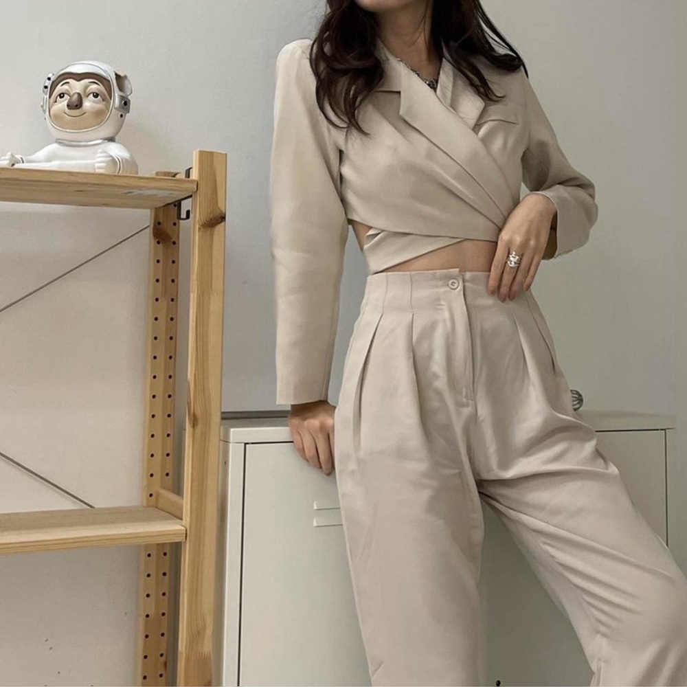 Set vest nude